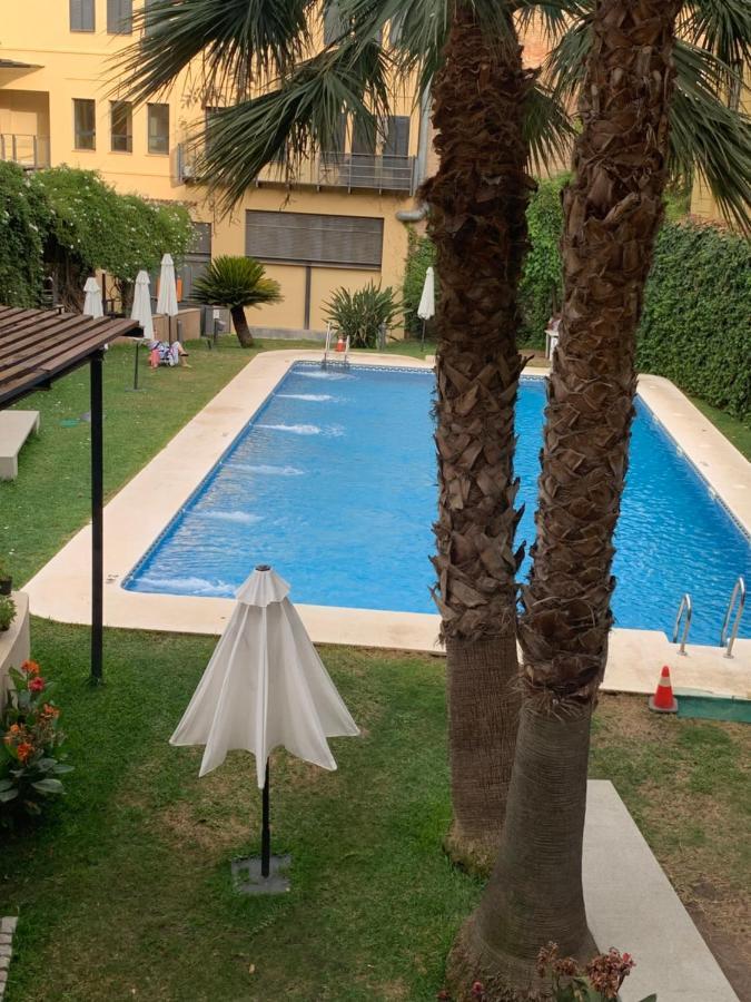 Apartamento Proximo Al Centro De 2 Dormitorios Con Piscina. セビリア エクステリア 写真